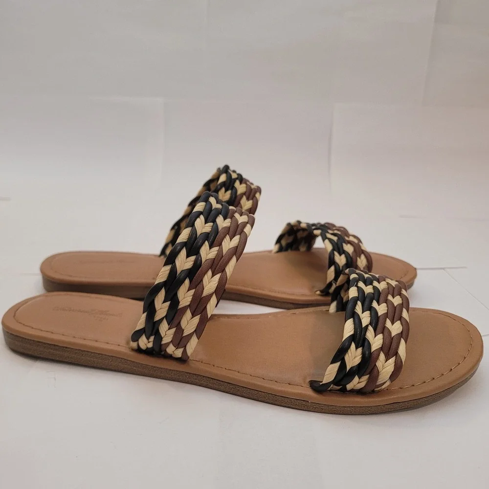 Universal Thread‎ Slide Sandals Women 8.5 Braided Straps Brown Tan Woven Flat